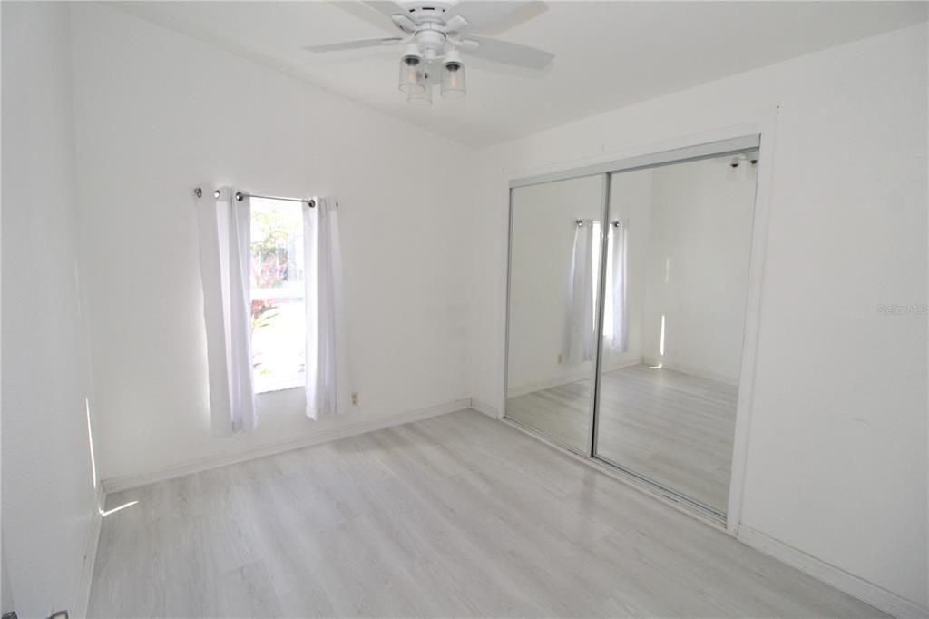 For Sale: $229,900 (2 beds, 2 baths, 1230 Square Feet)