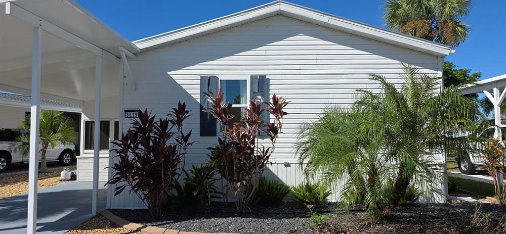 For Sale: $229,900 (2 beds, 2 baths, 1230 Square Feet)