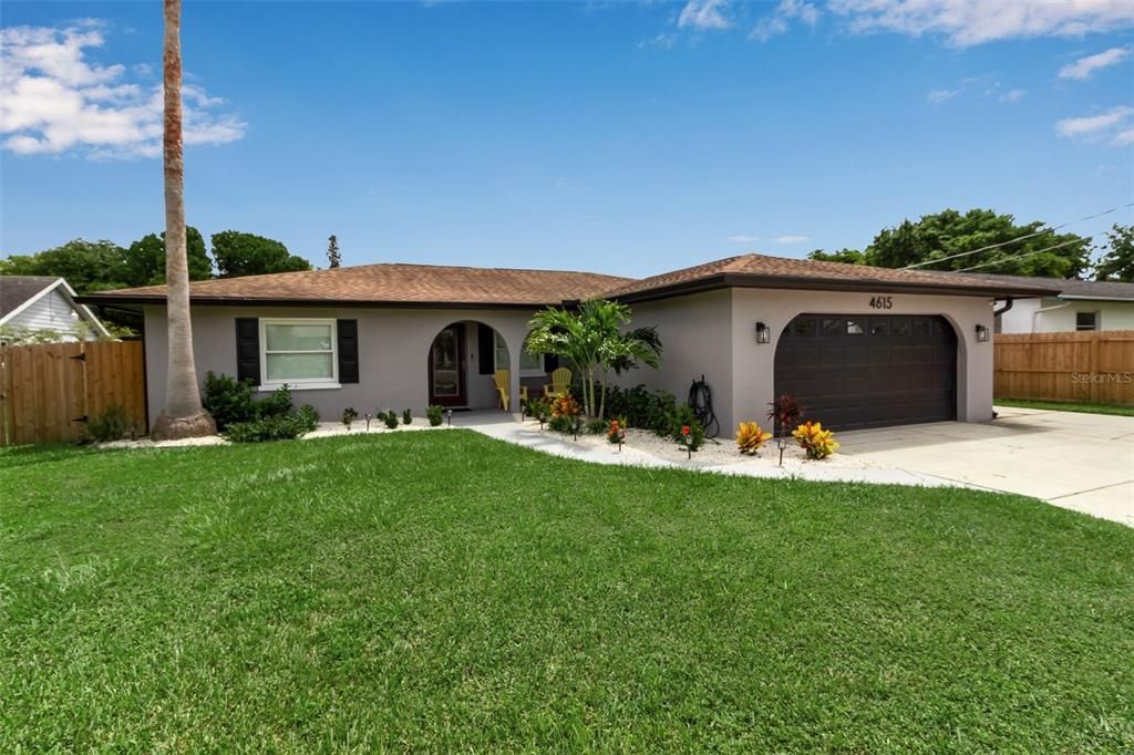 Recently Sold: $499,000 (3 beds, 2 baths, 1622 Square Feet)