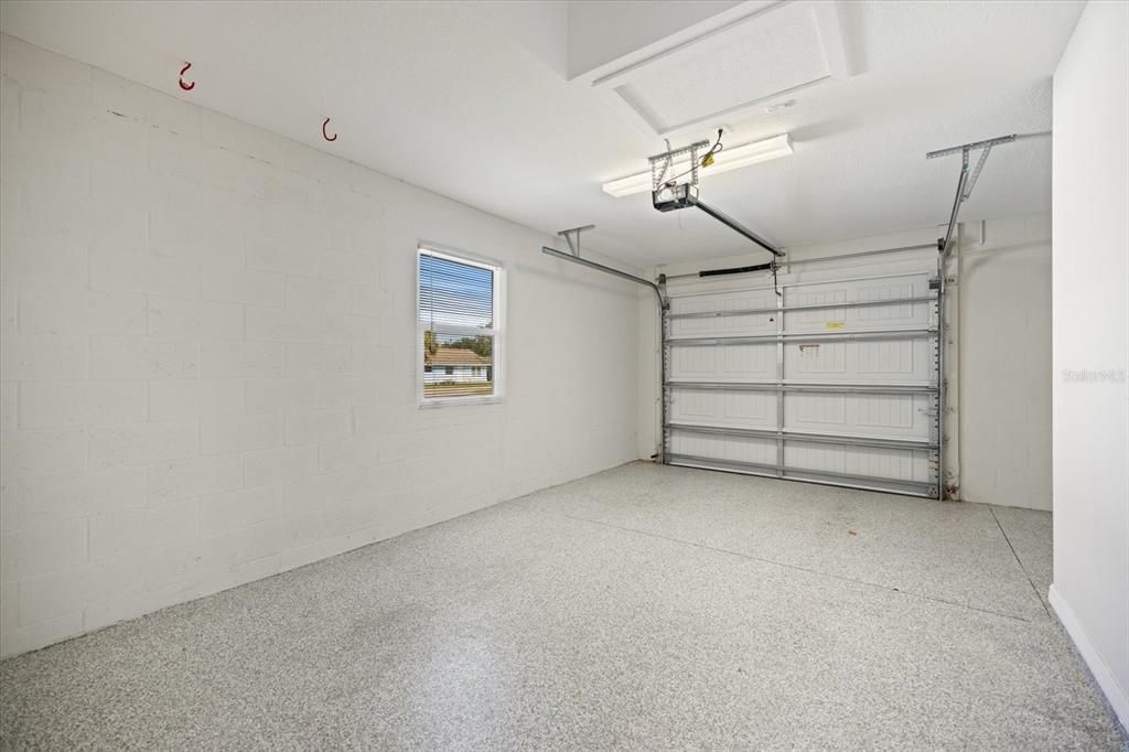 For Rent: $2,400 (3 beds, 2 baths, 1346 Square Feet)