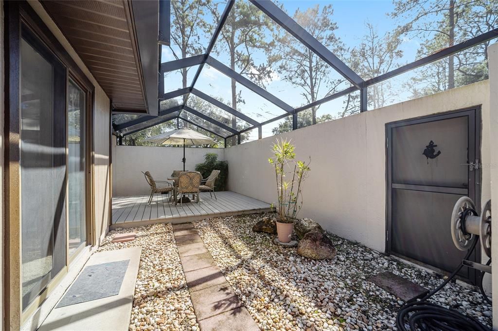 Active With Contract: $218,500 (2 beds, 2 baths, 1317 Square Feet)