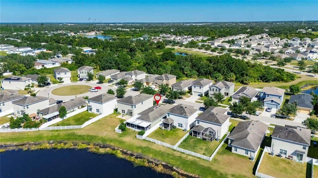 For Sale: $325,000 (3 beds, 2 baths, 1305 Square Feet)