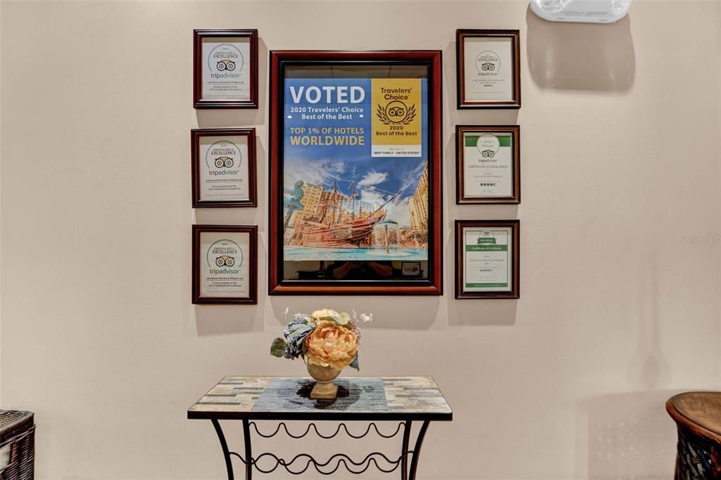 Под контрактом: $139,999 (2 спален, 2 ванн, 1060 Квадратных фут)