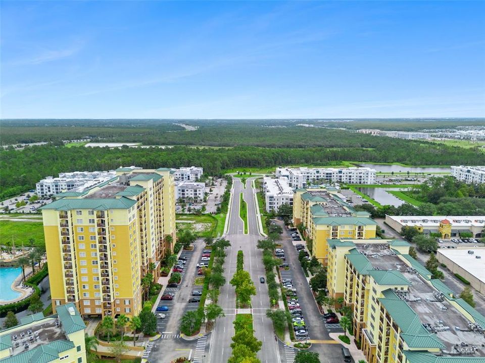 Под контрактом: $139,999 (2 спален, 2 ванн, 1060 Квадратных фут)