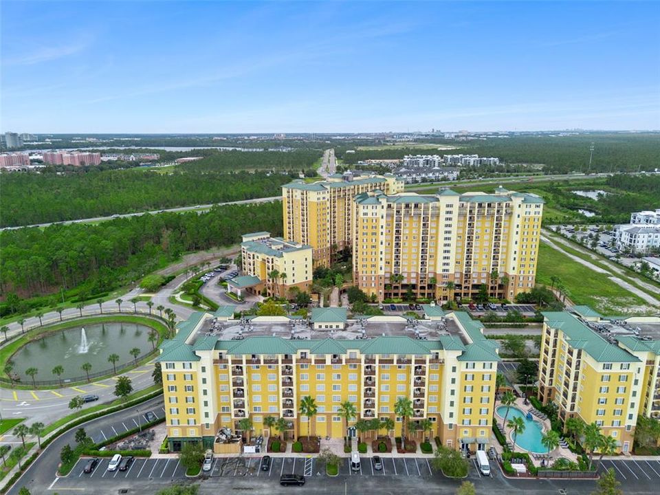 Под контрактом: $139,999 (2 спален, 2 ванн, 1060 Квадратных фут)