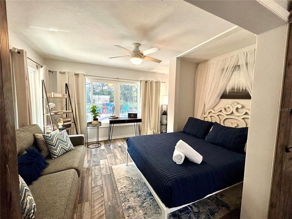 For Rent: $4,300 (3 beds, 3 baths, 1841 Square Feet)