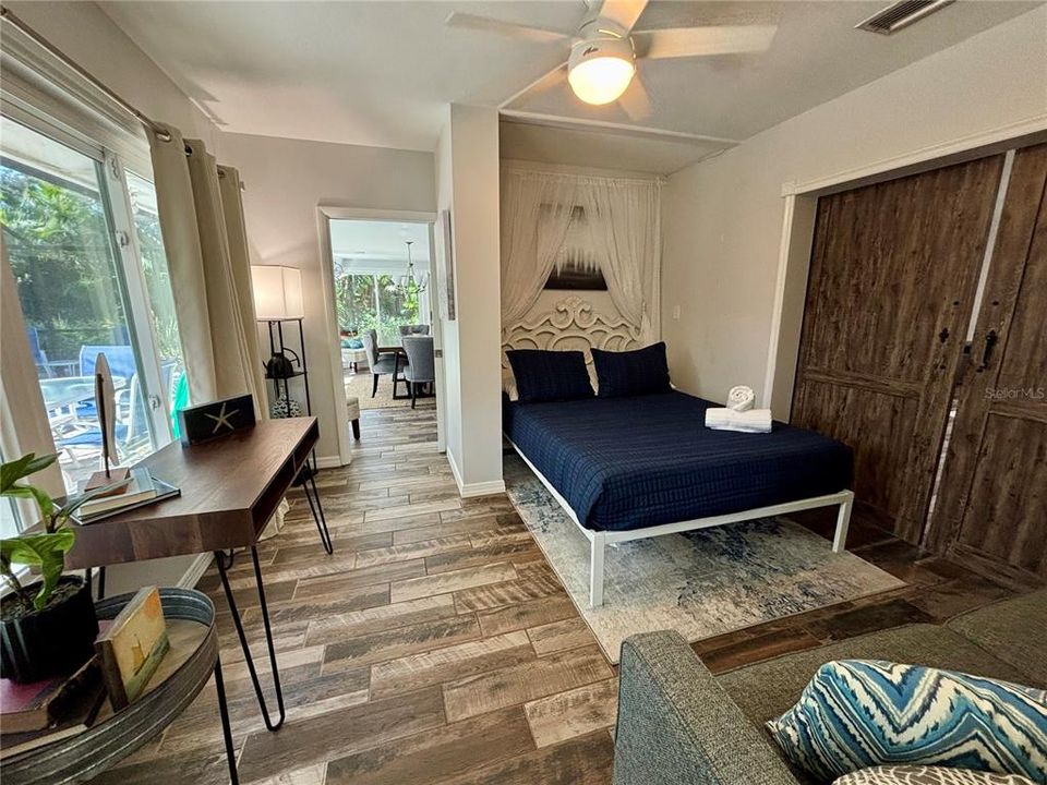 For Rent: $4,300 (3 beds, 3 baths, 1841 Square Feet)