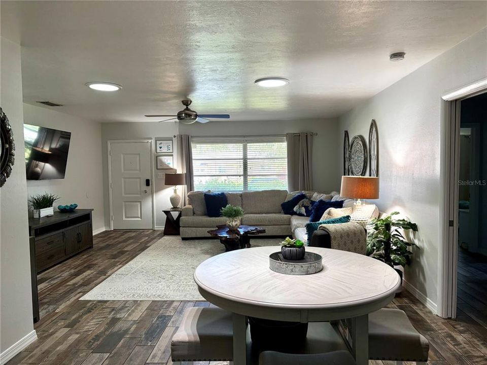 For Rent: $4,300 (3 beds, 3 baths, 1841 Square Feet)