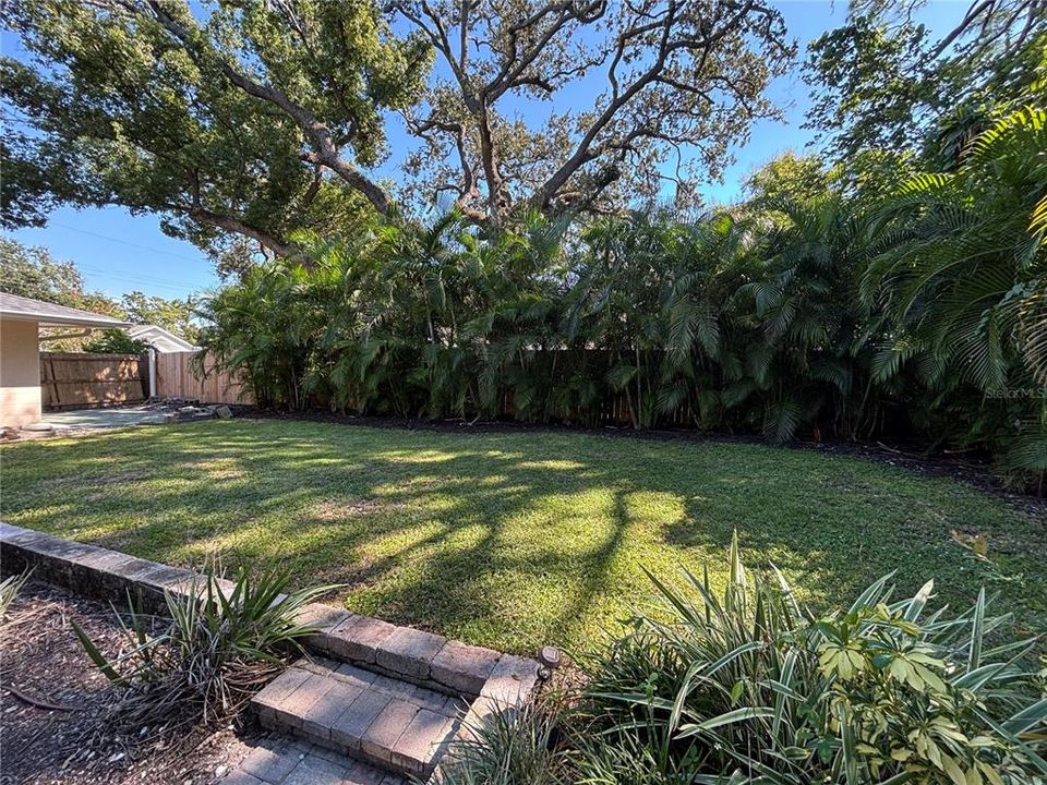 For Rent: $4,300 (3 beds, 3 baths, 1841 Square Feet)