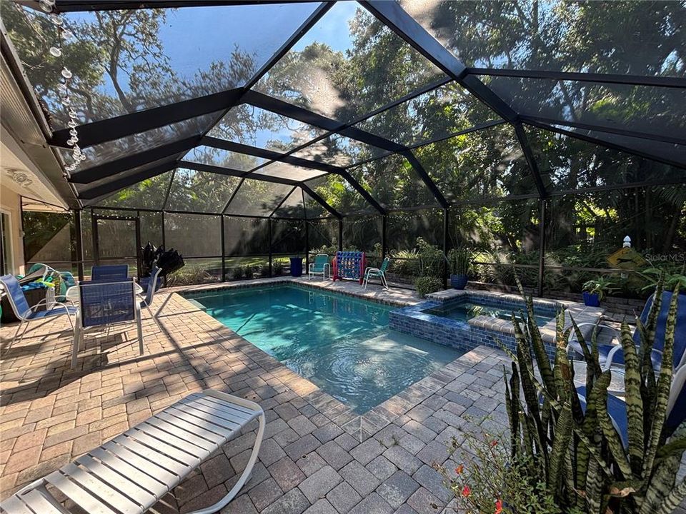 For Rent: $4,300 (3 beds, 3 baths, 1841 Square Feet)