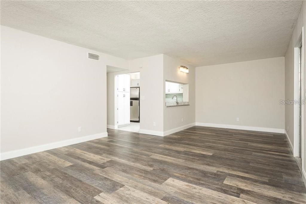 For Rent: $1,650 (2 beds, 2 baths, 1064 Square Feet)