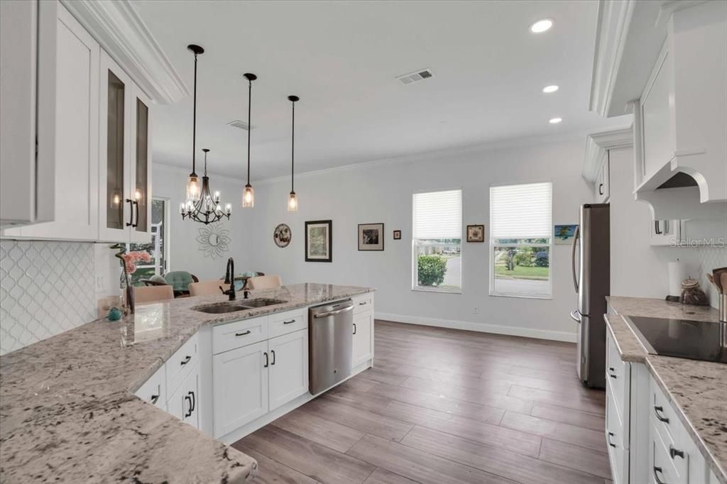 В аренду: $3,000 (3 спален, 2 ванн, 1977 Квадратных фут)