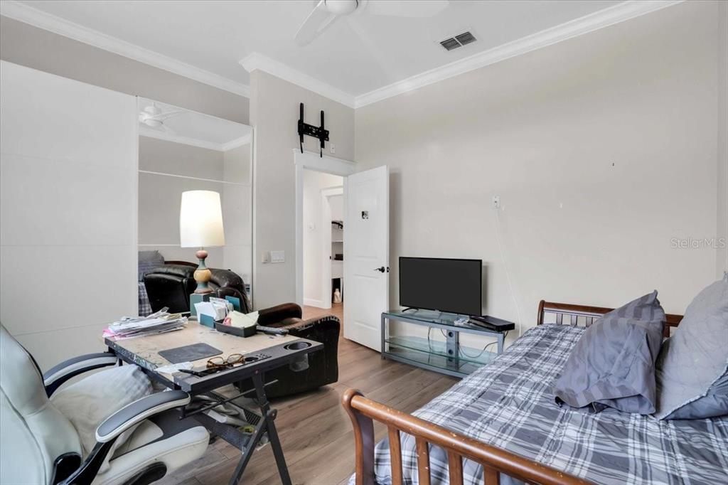 В аренду: $3,000 (3 спален, 2 ванн, 1977 Квадратных фут)