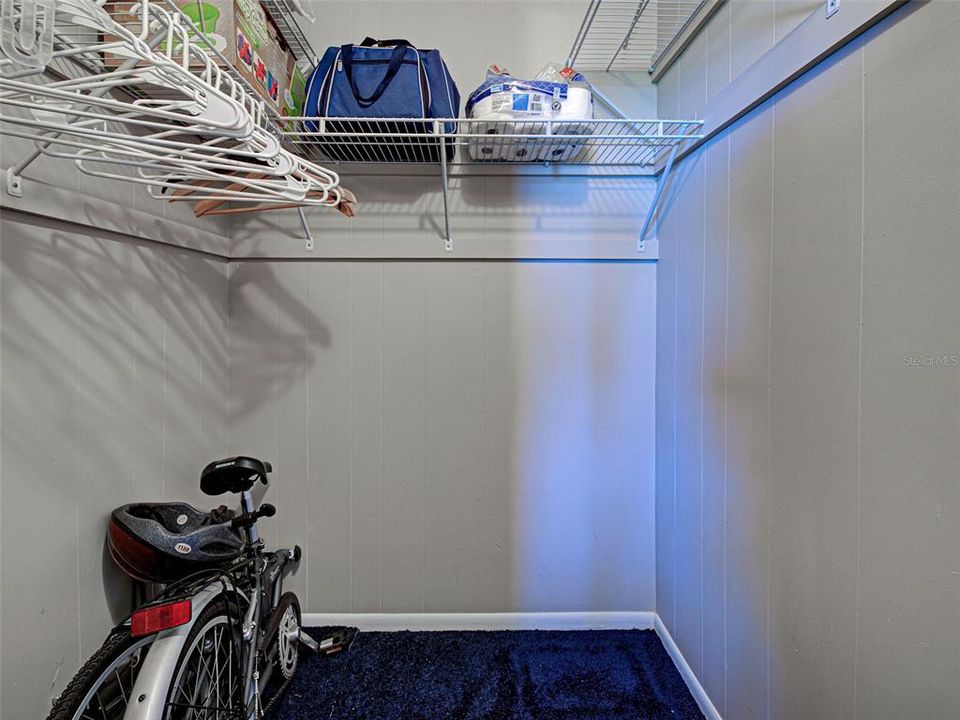 En Venta: $229,900 (2 camas, 2 baños, 900 Pies cuadrados)