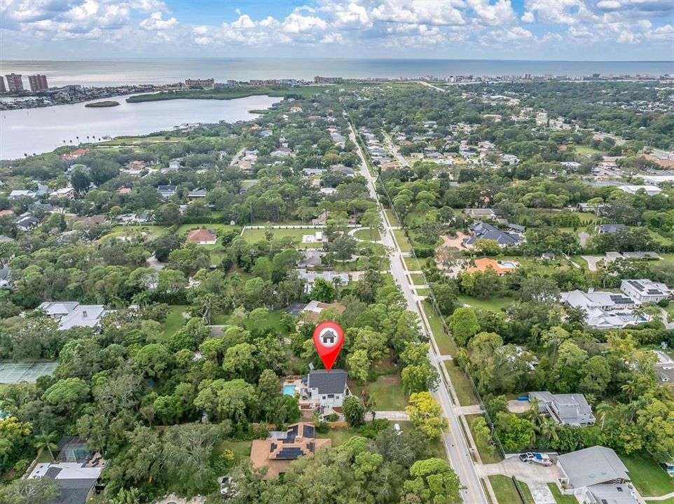 For Sale: $1,135,000 (4 beds, 3 baths, 3680 Square Feet)