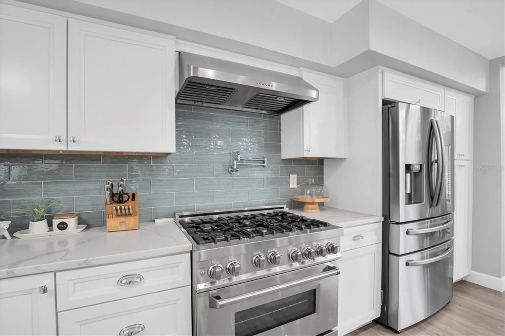 For Sale: $1,135,000 (4 beds, 3 baths, 3680 Square Feet)