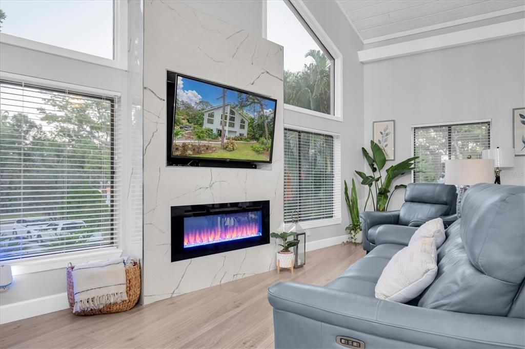 For Sale: $1,135,000 (4 beds, 3 baths, 3680 Square Feet)