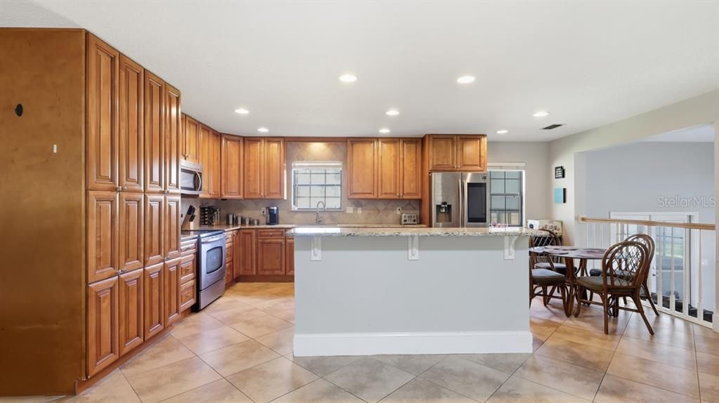 For Sale: $525,000 (4 beds, 2 baths, 2273 Square Feet)