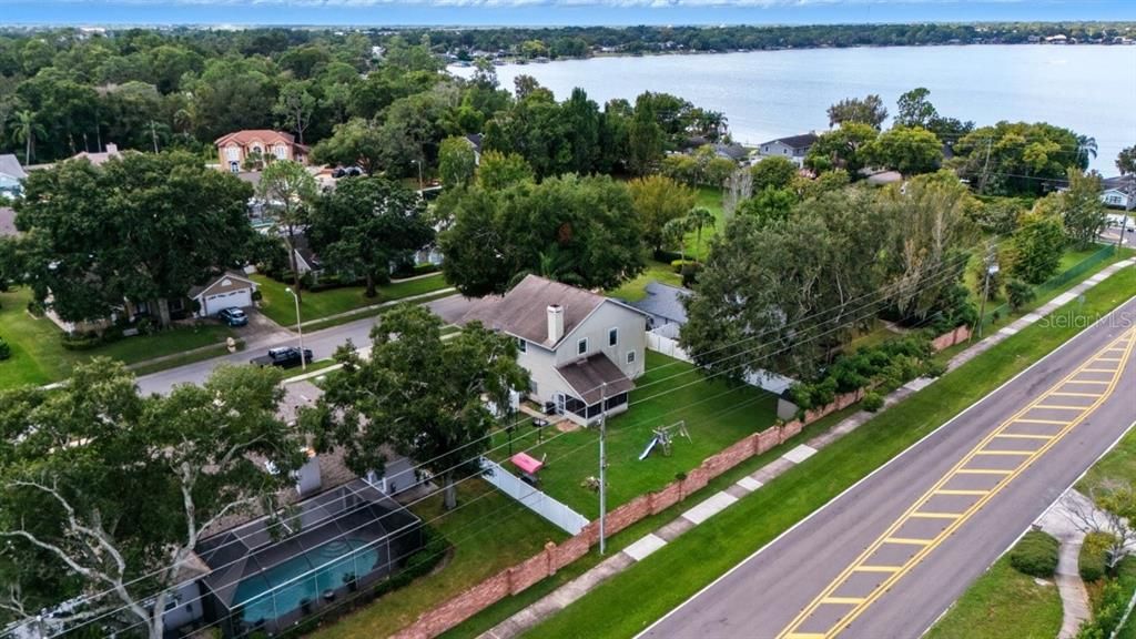 For Sale: $525,000 (4 beds, 2 baths, 2273 Square Feet)