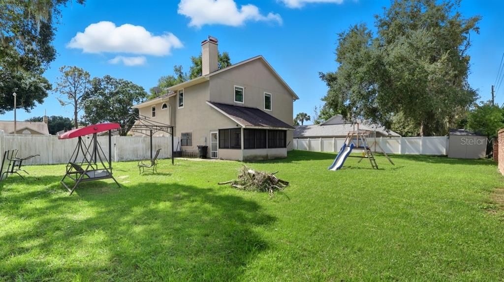 For Sale: $525,000 (4 beds, 2 baths, 2273 Square Feet)