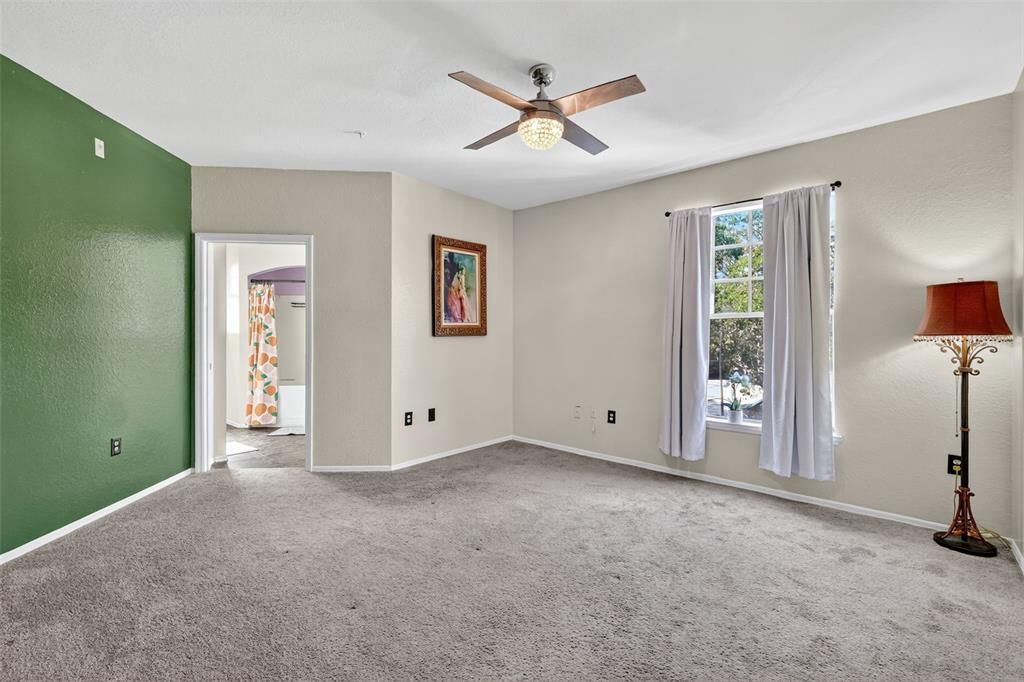 待售: $224,900 (2 贝兹, 2 浴室, 1242 平方英尺)