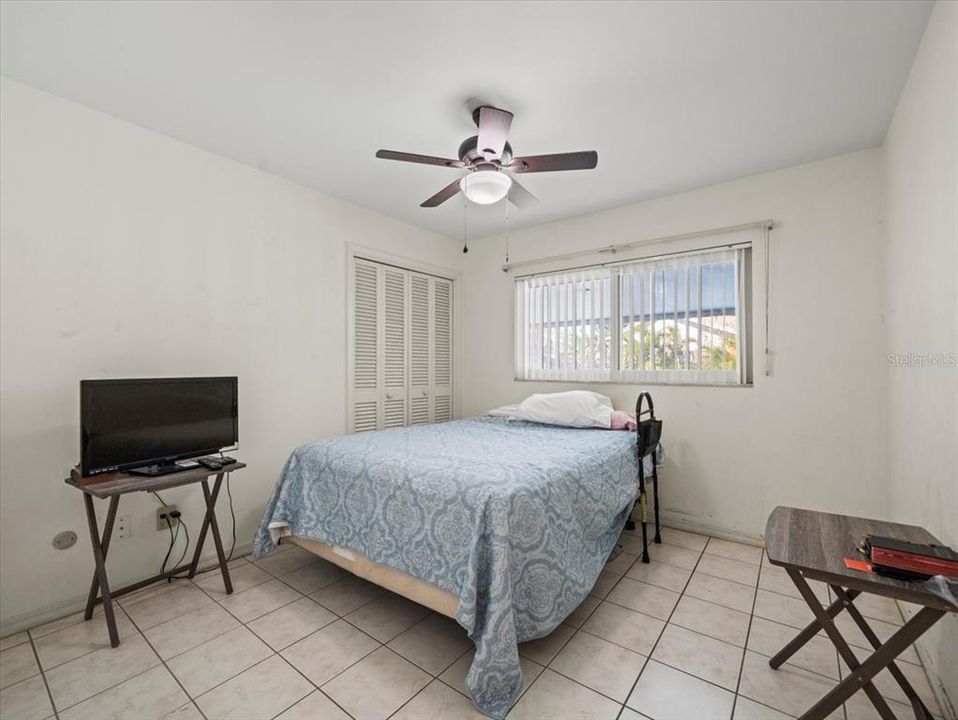 Active With Contract: $550,000 (4 beds, 2 baths, 2405 Square Feet)