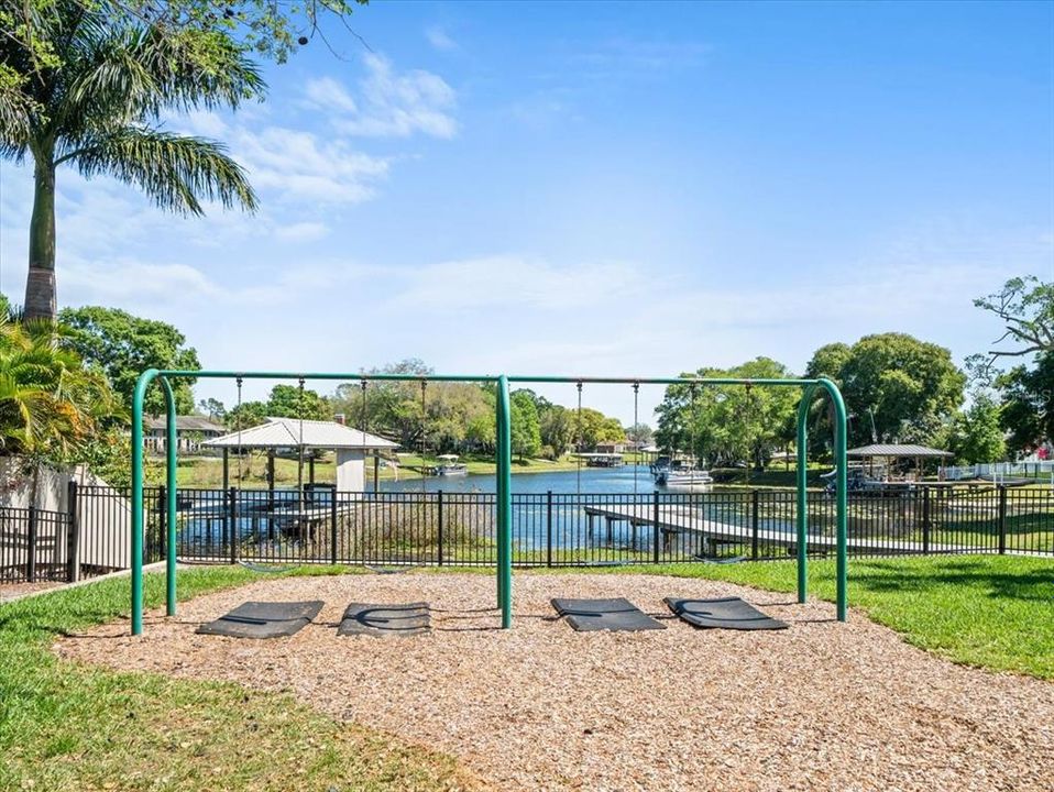 Active With Contract: $550,000 (4 beds, 2 baths, 2405 Square Feet)