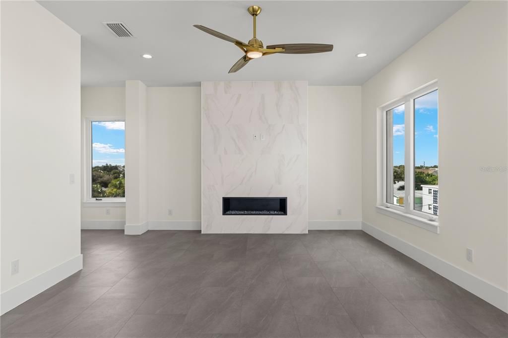 待售: $3,375,000 (4 贝兹, 4 浴室, 3714 平方英尺)