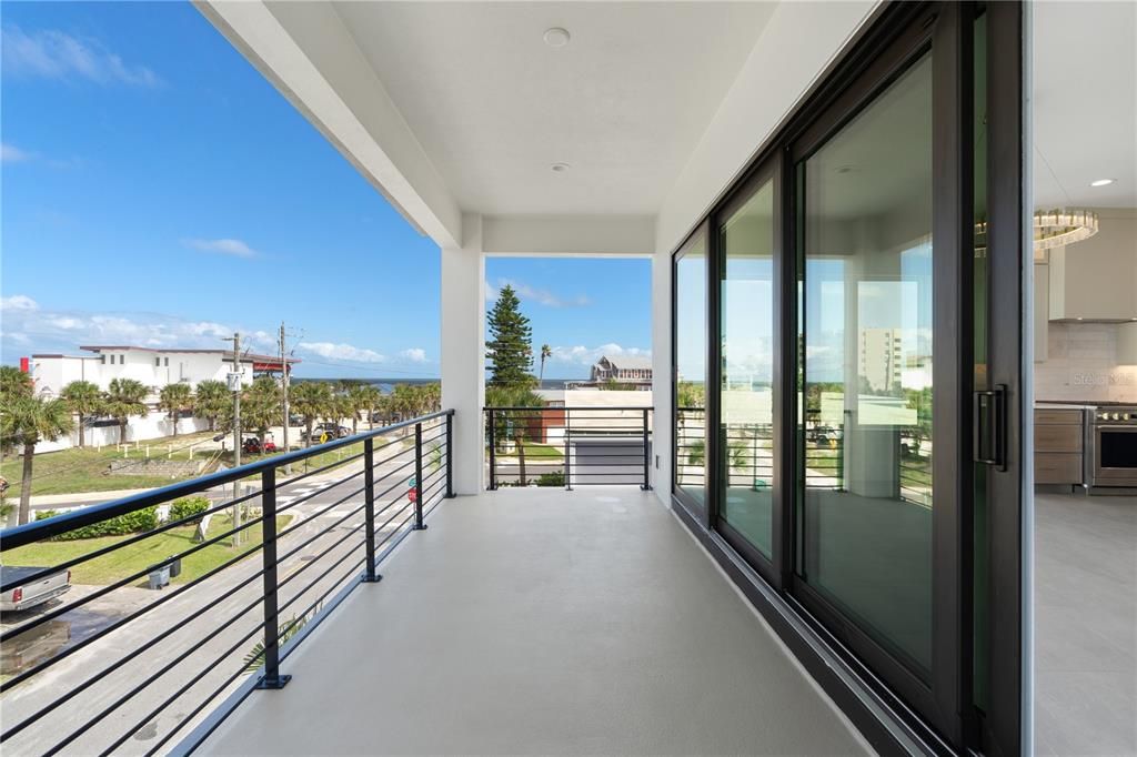 待售: $3,375,000 (4 贝兹, 4 浴室, 3714 平方英尺)