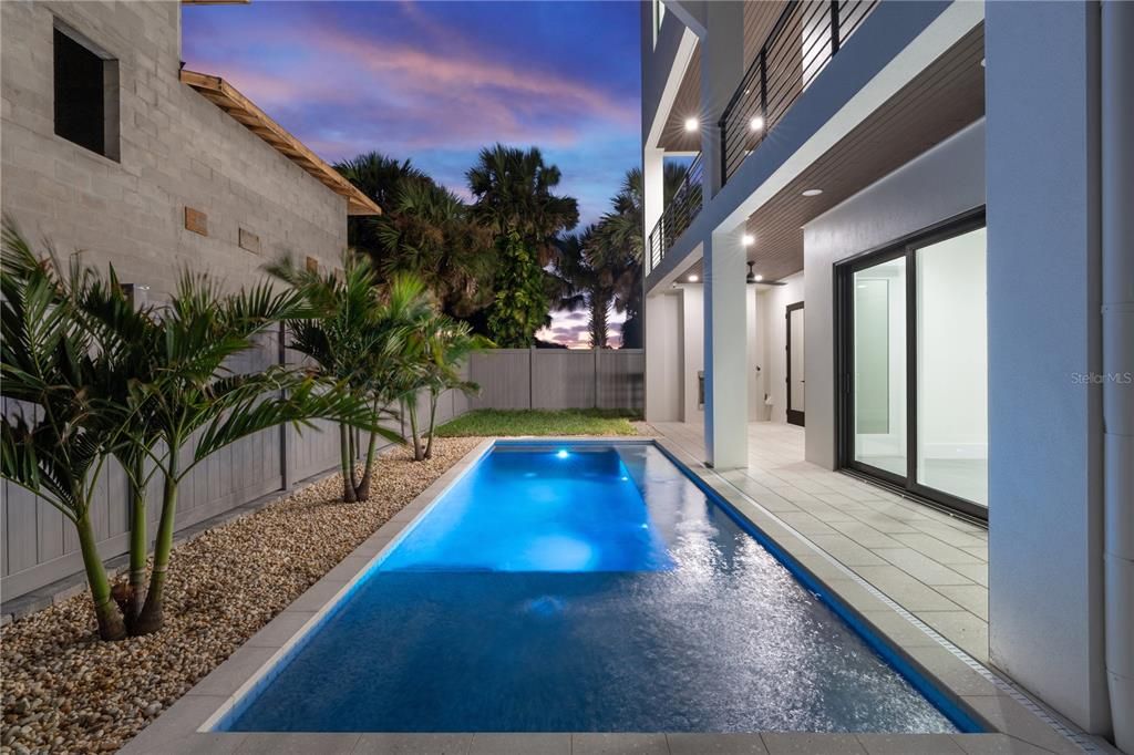 待售: $3,375,000 (4 贝兹, 4 浴室, 3714 平方英尺)