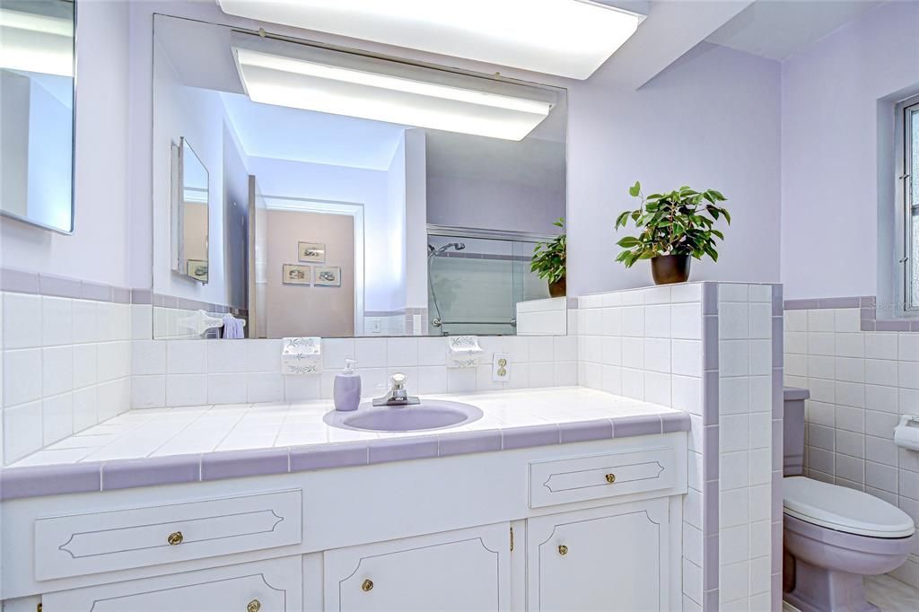 En Venta: $979,000 (3 camas, 3 baños, 2536 Pies cuadrados)