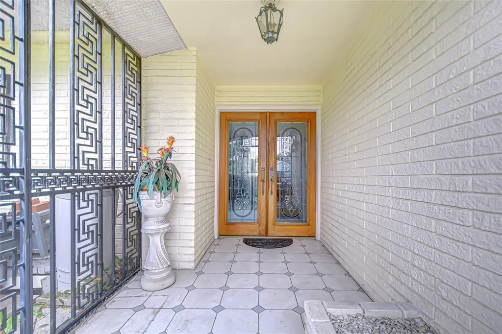 En Venta: $979,000 (3 camas, 3 baños, 2536 Pies cuadrados)