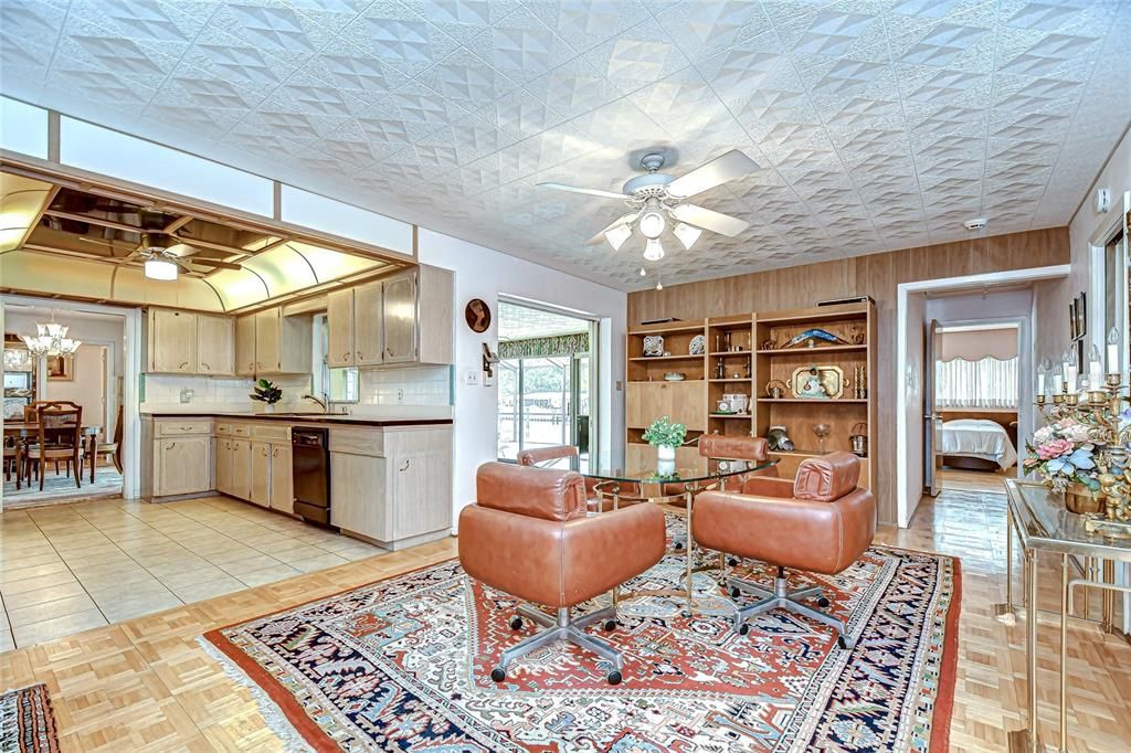 En Venta: $979,000 (3 camas, 3 baños, 2536 Pies cuadrados)