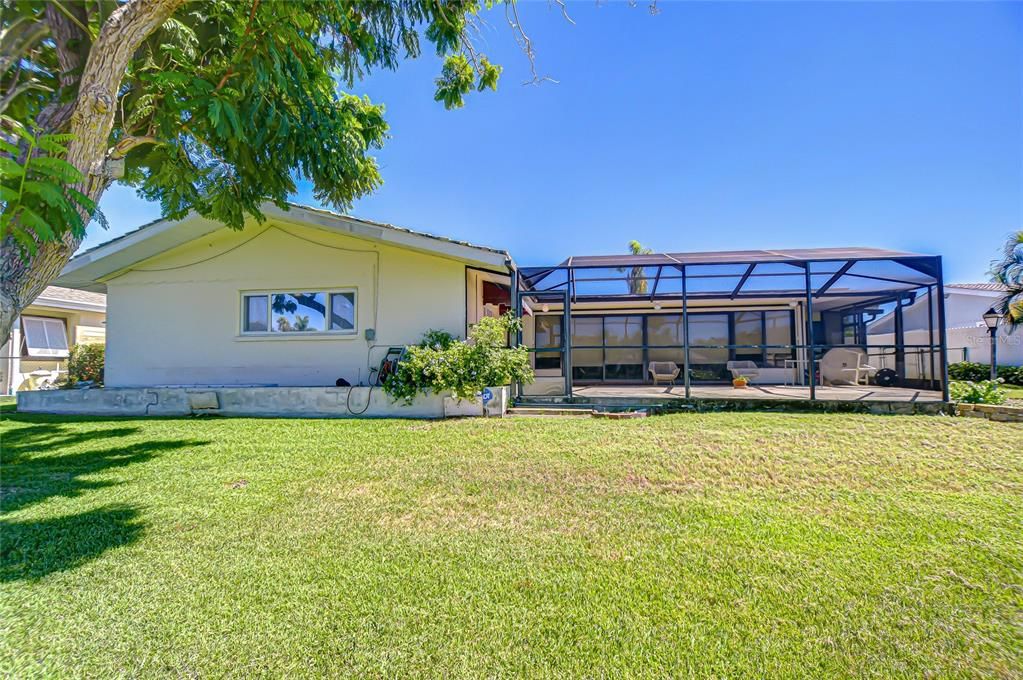 En Venta: $979,000 (3 camas, 3 baños, 2536 Pies cuadrados)