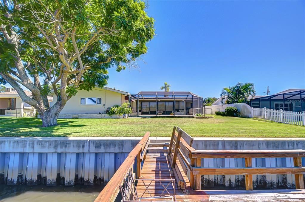 En Venta: $979,000 (3 camas, 3 baños, 2536 Pies cuadrados)