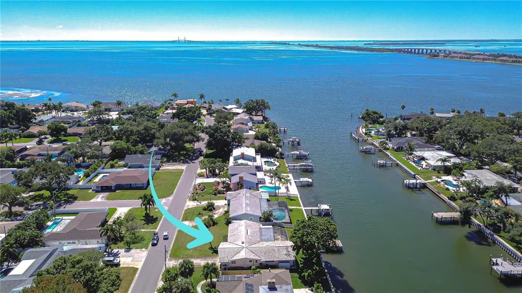 En Venta: $979,000 (3 camas, 3 baños, 2536 Pies cuadrados)