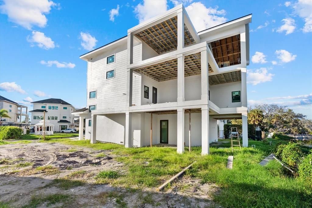 For Sale: $2,675,000 (4 beds, 4 baths, 2729 Square Feet)