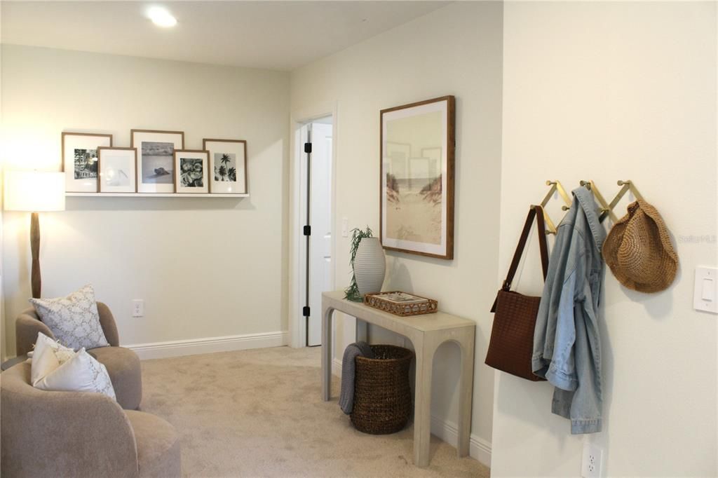 На продажу: $501,784 (3 спален, 2 ванн, 2425 Квадратных фут)