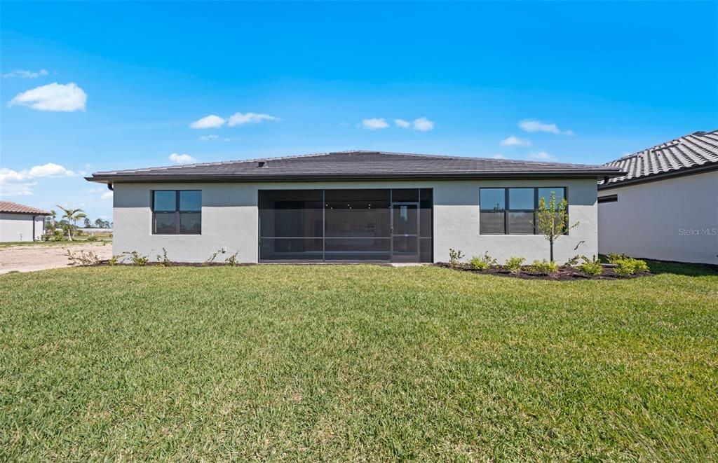 En Venta: $529,990 (3 camas, 2 baños, 2269 Pies cuadrados)