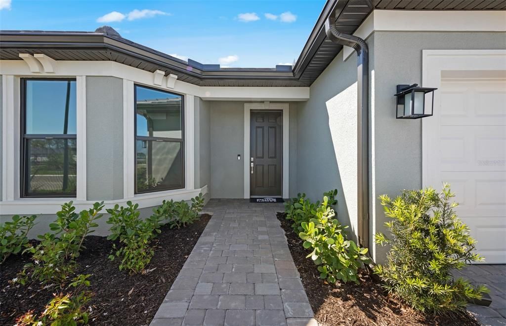 En Venta: $529,990 (3 camas, 2 baños, 2269 Pies cuadrados)