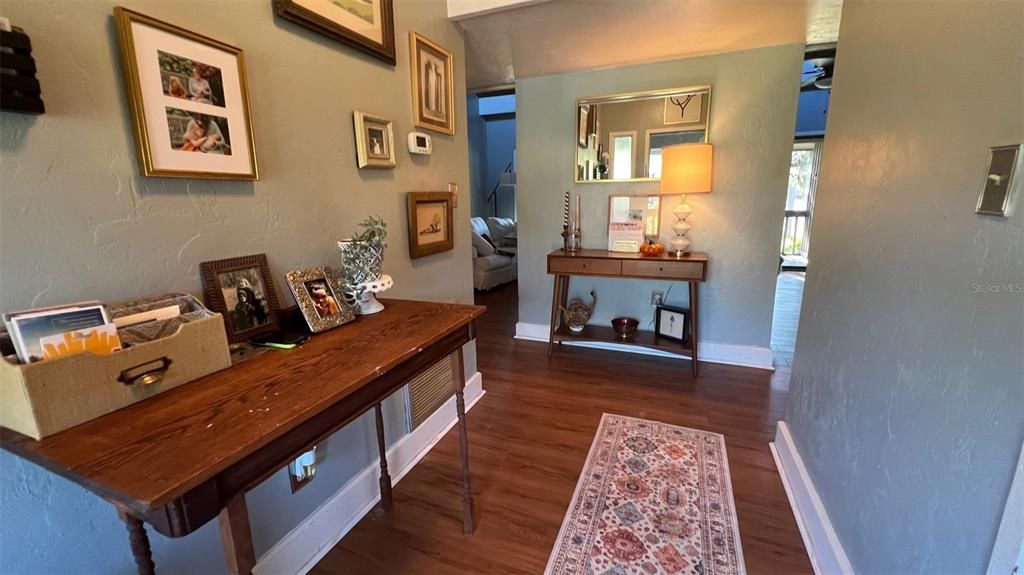 En Venta: $120,000 (2 camas, 2 baños, 1123 Pies cuadrados)