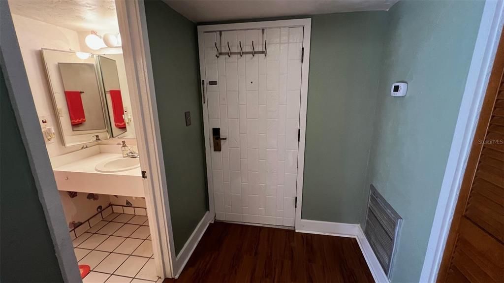 En Venta: $120,000 (2 camas, 2 baños, 1123 Pies cuadrados)