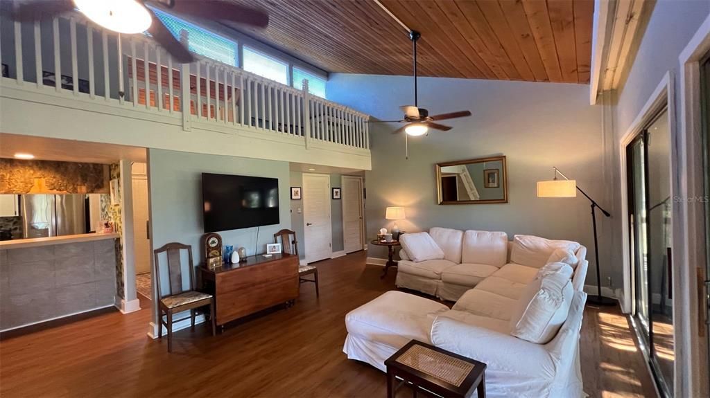 En Venta: $120,000 (2 camas, 2 baños, 1123 Pies cuadrados)