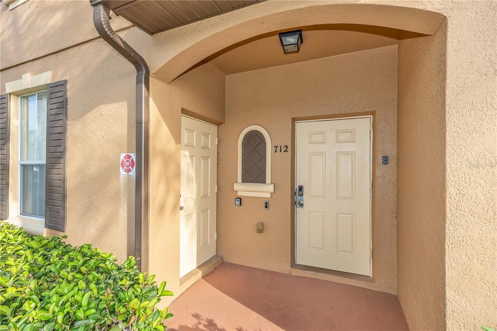 На продажу: $239,990 (4 спален, 3 ванн, 1492 Квадратных фут)