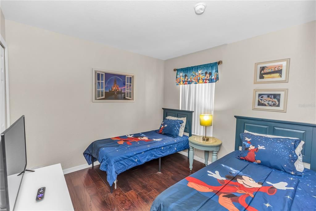 На продажу: $239,990 (4 спален, 3 ванн, 1492 Квадратных фут)