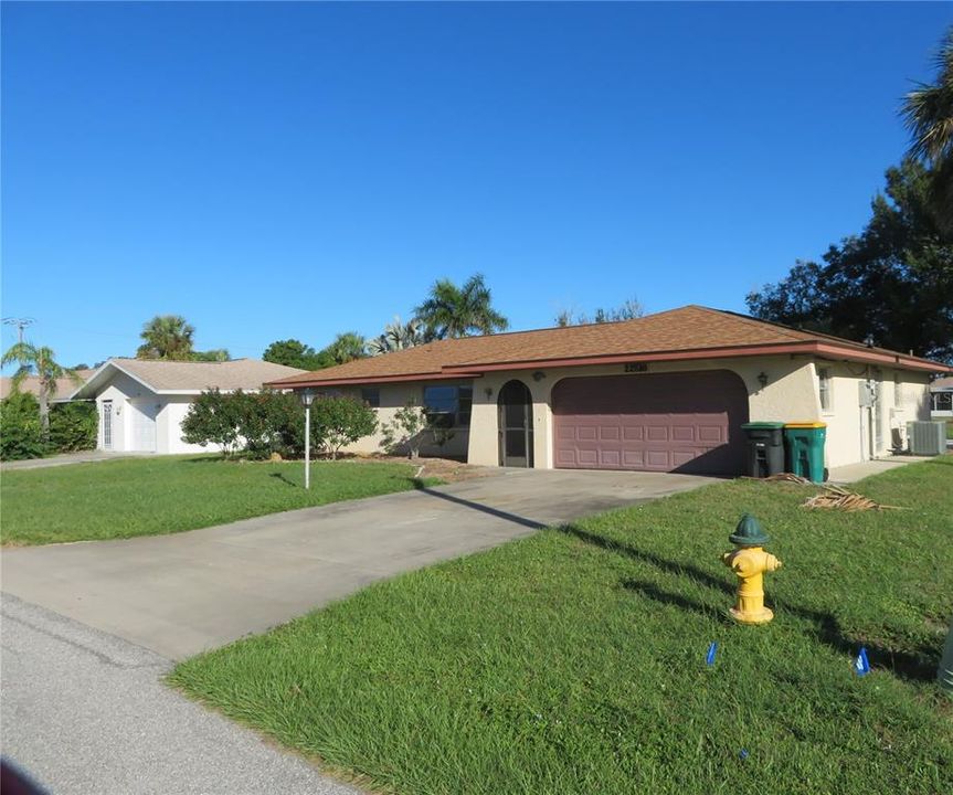 For Sale: $275,000 (3 beds, 2 baths, 1410 Square Feet)