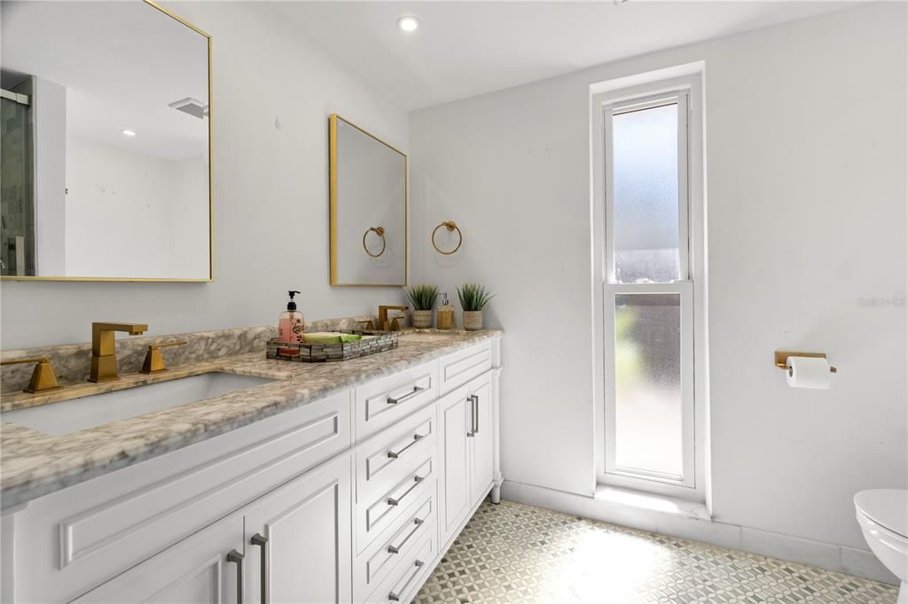 For Sale: $675,000 (4 beds, 2 baths, 2312 Square Feet)