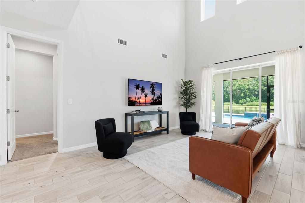 For Sale: $775,000 (4 beds, 3 baths, 2612 Square Feet)