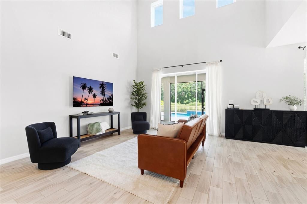 For Sale: $775,000 (4 beds, 3 baths, 2612 Square Feet)