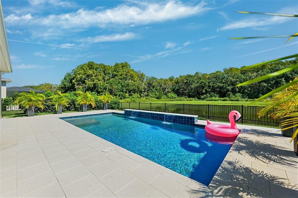 For Sale: $775,000 (4 beds, 3 baths, 2612 Square Feet)